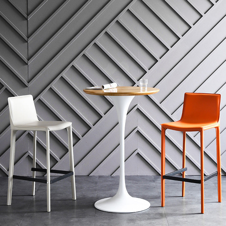 Tynan Round Bar Table