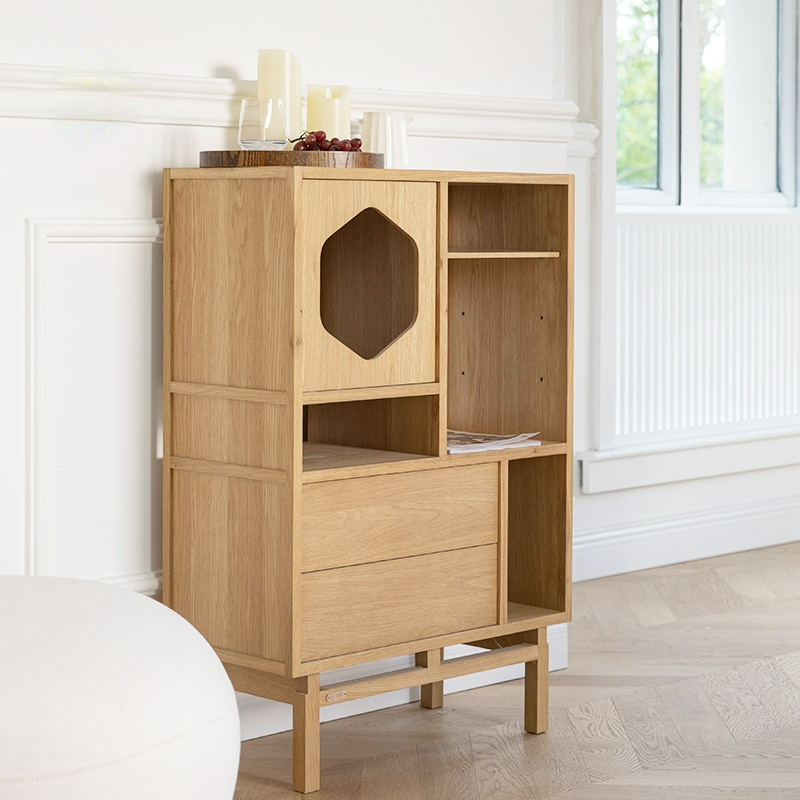Alloin Light Leakage Sideboard