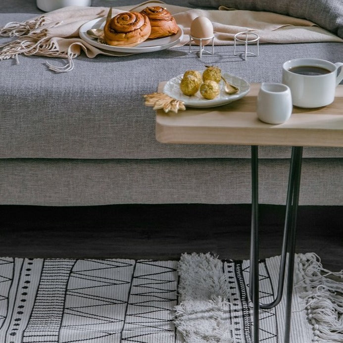 Hurst Abstract Handmade Area Rug