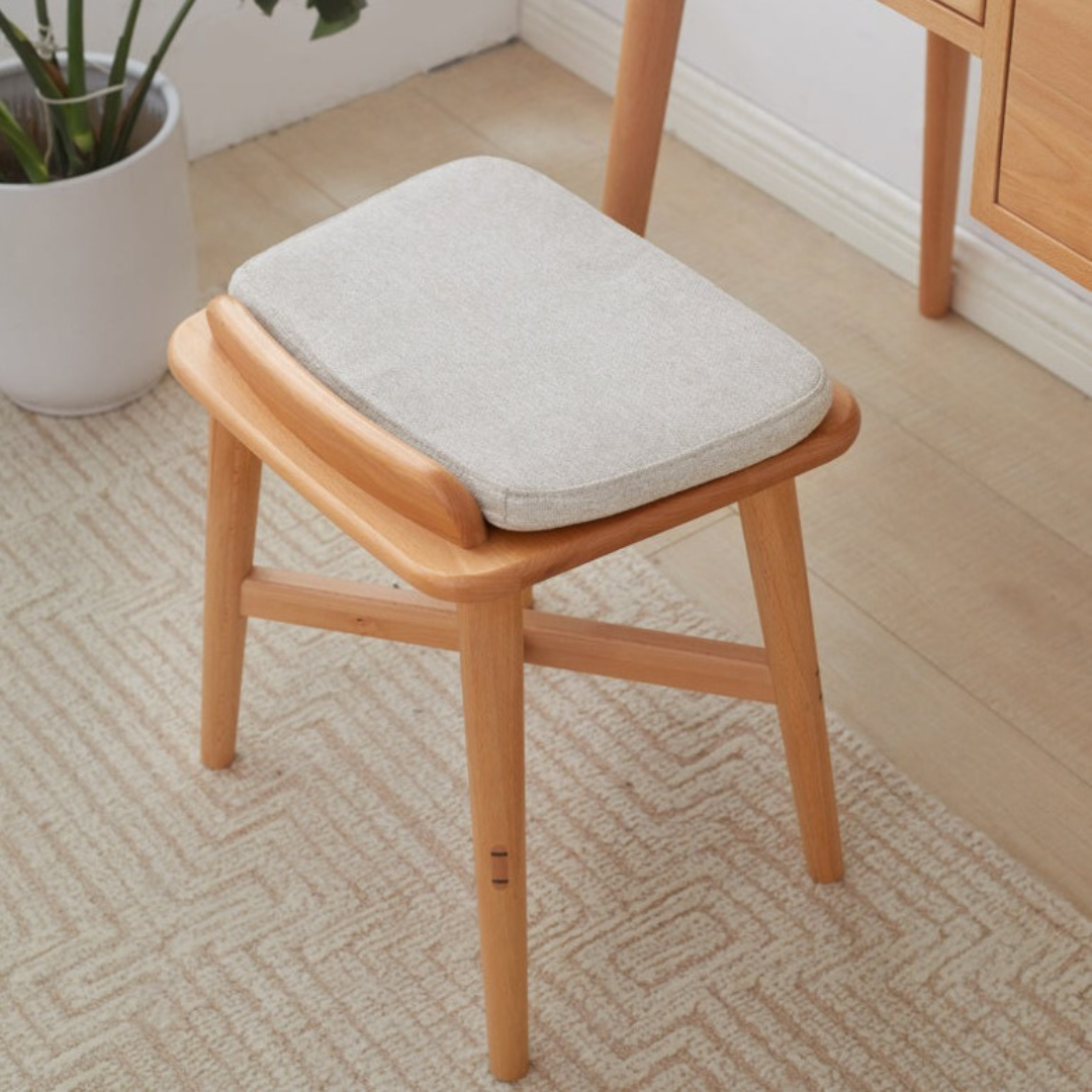 Kilmarnock makeup Stool