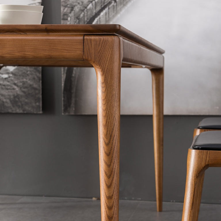 Putnam Dinning Table