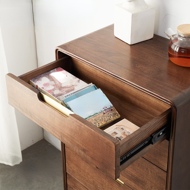 Vaibryn Drawer Chest