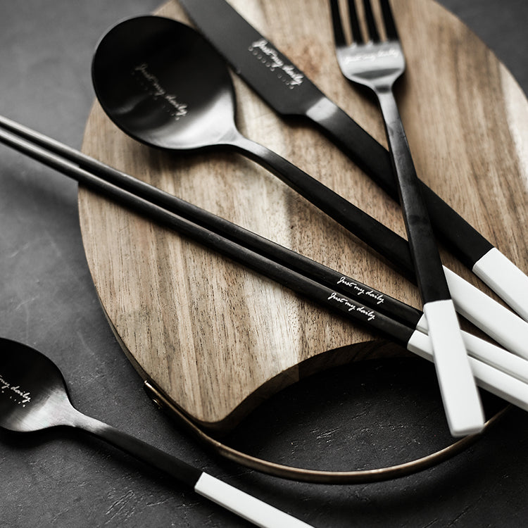 Bellasera Flatware Set