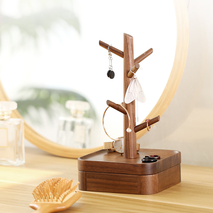 Linenspa Jewelry Rack