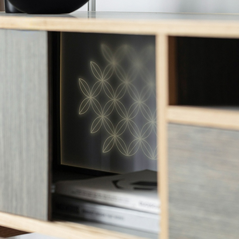 Alloin Light Leakage Sideboard