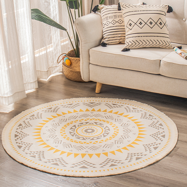 Lucienne Round Rug
