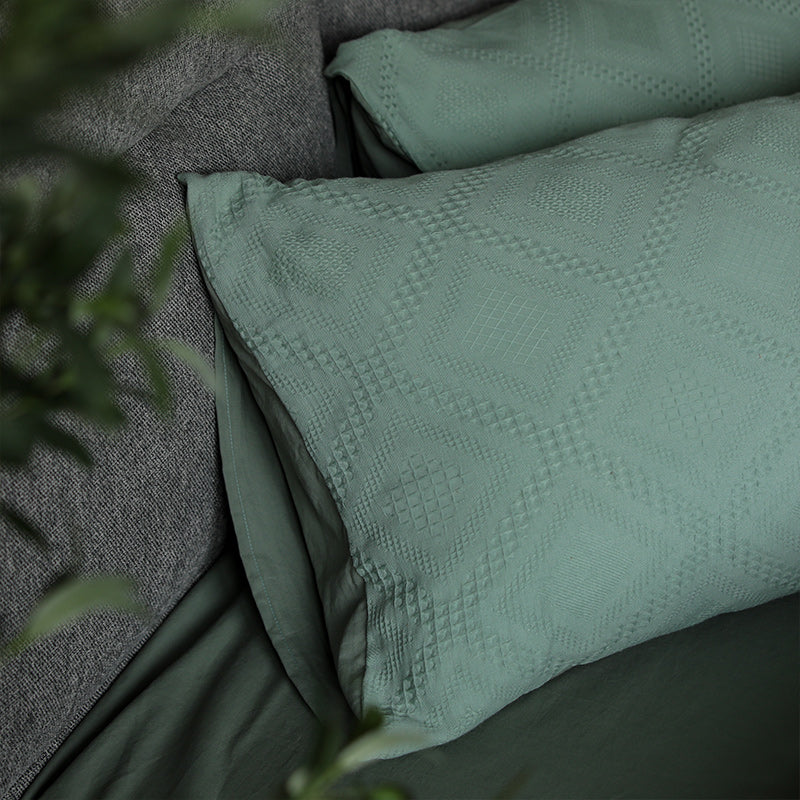 Cynthiana Luxury Sheet Set