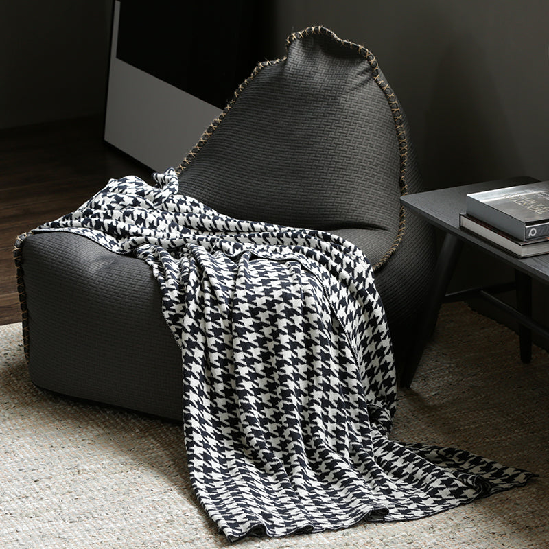 Eddie Houndstooth Blanket