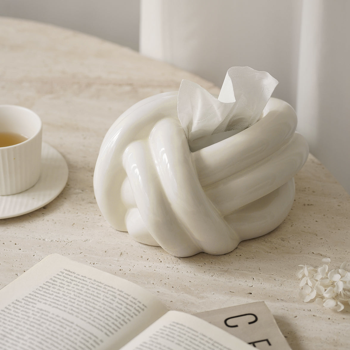 Olivia Tissue Box Cover