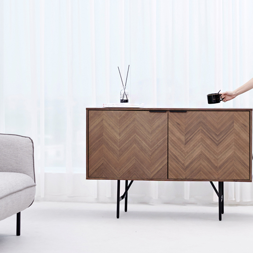 Tigner Buffet Table