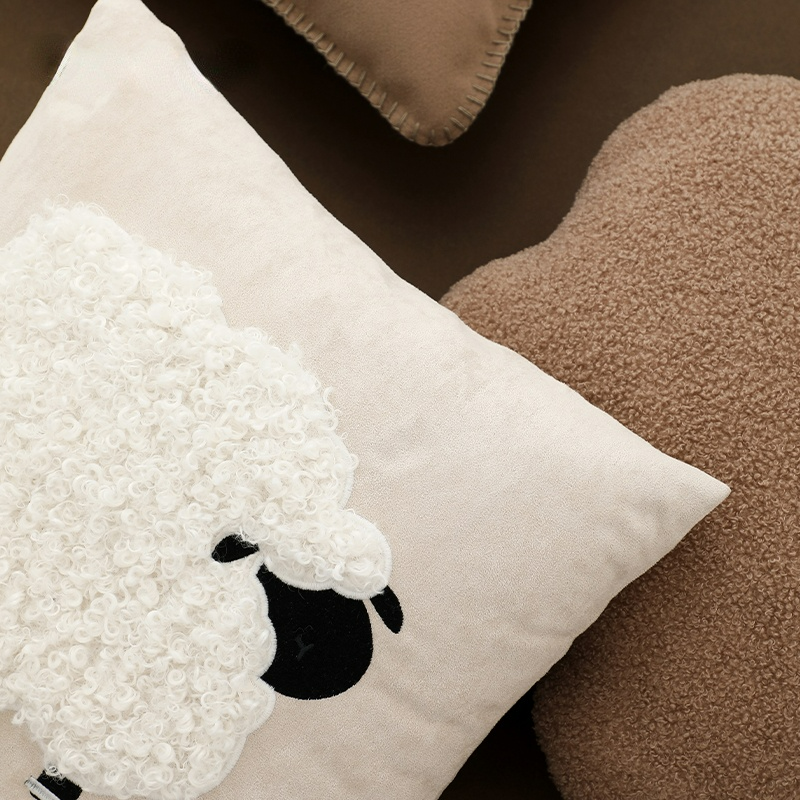 Gehlen Pillow Cover & Insert