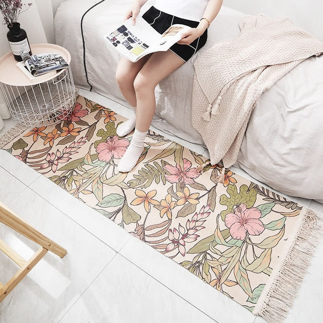 Weyland Morning Greeting Tassel Area Rugs