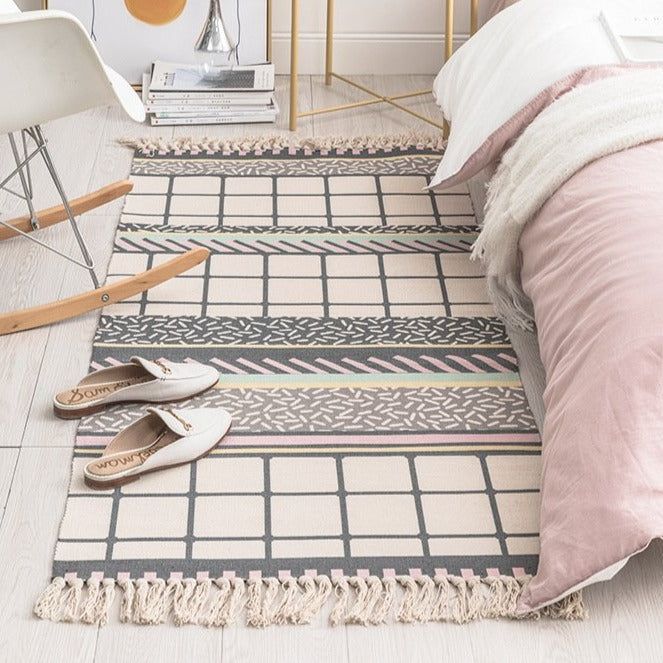 WHOVEYON Cotton Bedroom Rug