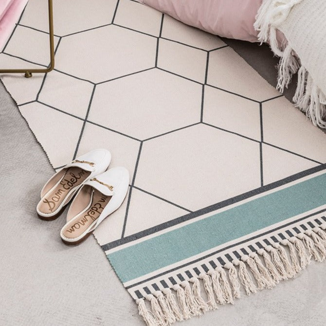 WHOVEYON Cotton Bedroom Rug