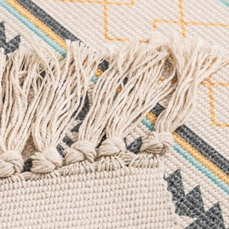 WHOVEYON Cotton Bedroom Rug