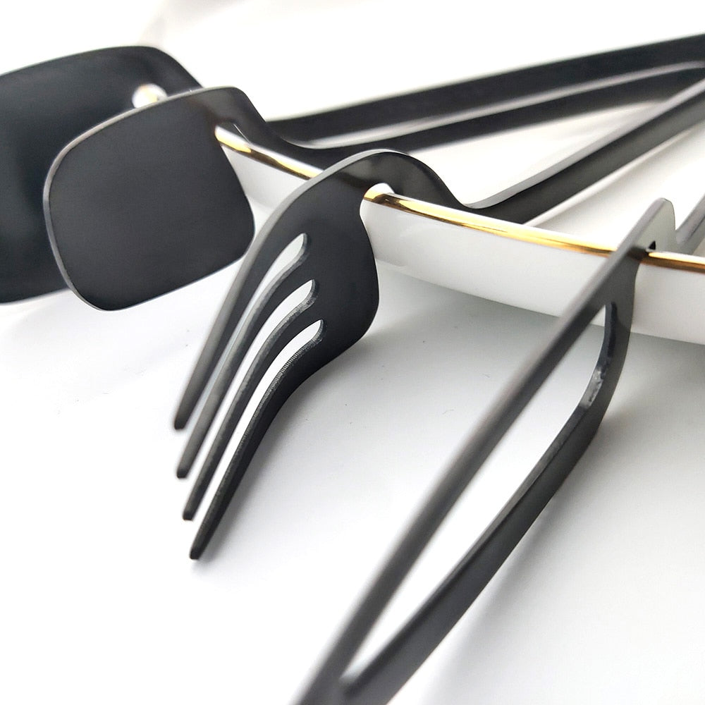 Designer Cutlery 4 People Set