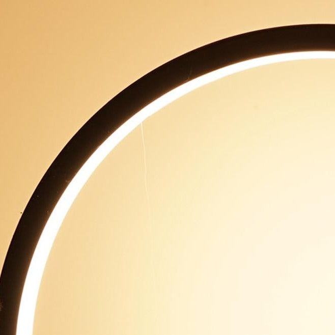Larde Circle Table Lamp
