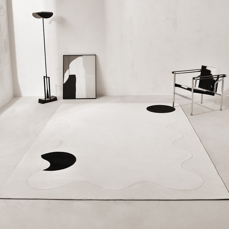 Avicia Black/White Geometric Carpet