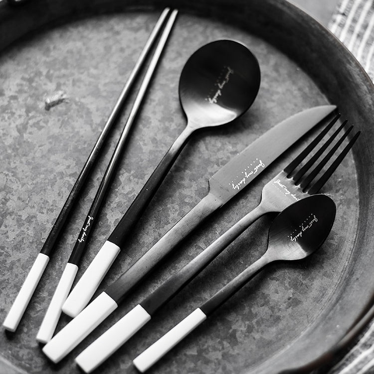 Bellasera Flatware Set