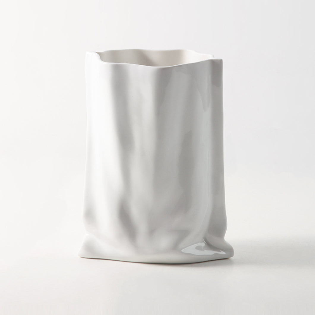 Aarlo Ceramic Table Vase