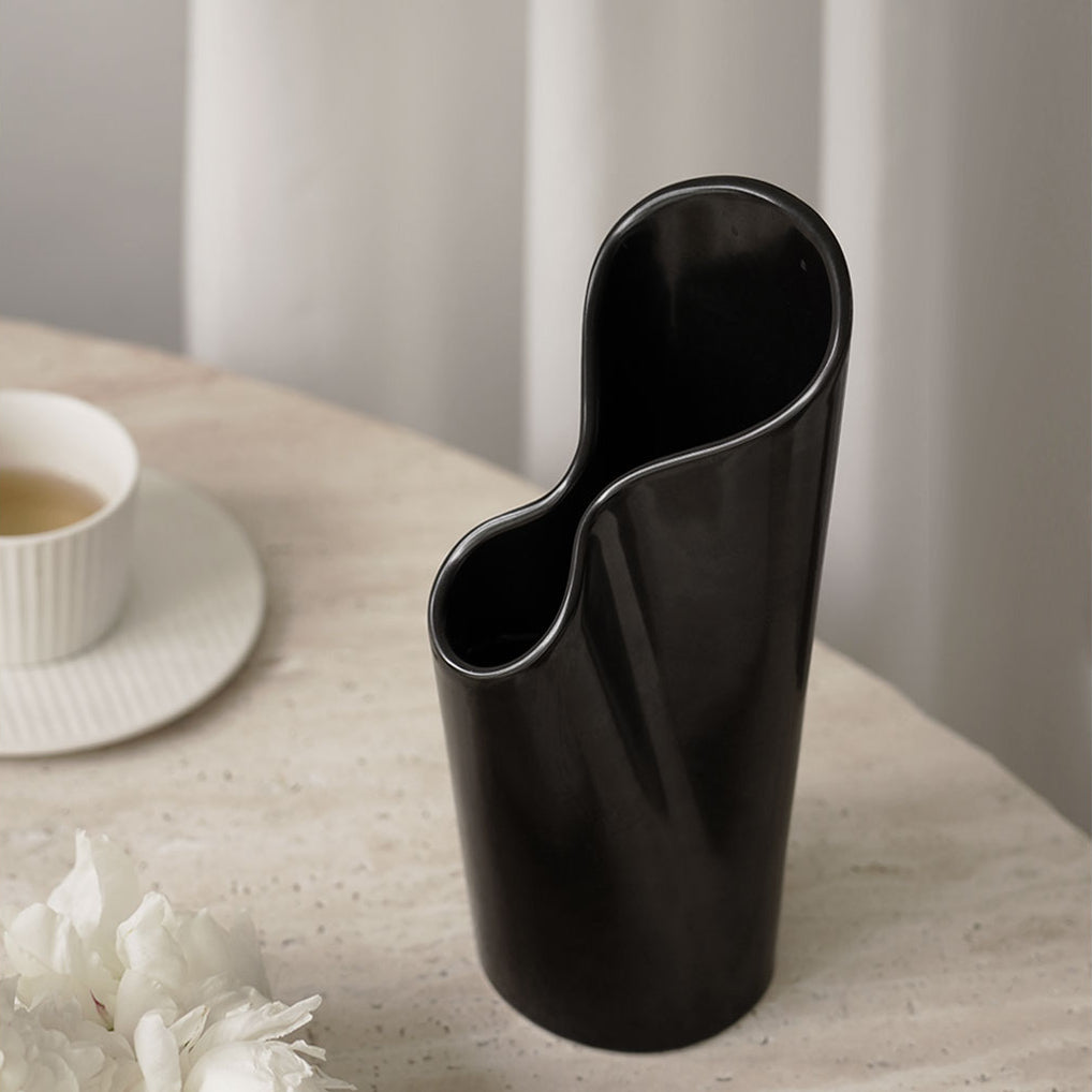 Tylor Ceramic Table Vase