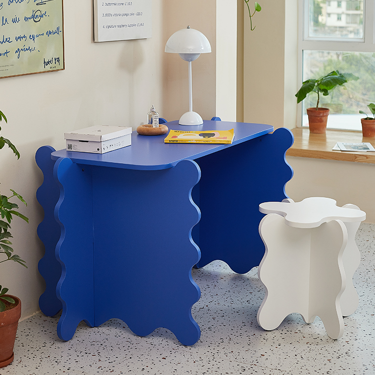 Tenley Petal Desk